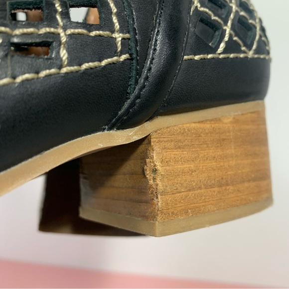 Jeffrey Campbell Taggart Ankle Booties Cutout Perforated black boots size 9 - Picture 7 of 12